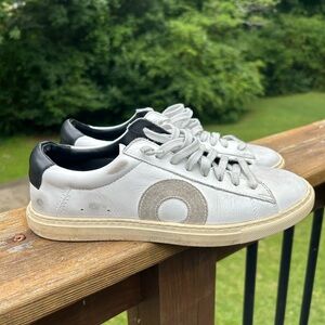 Oliver Cabell White and Black Sneakers EU37